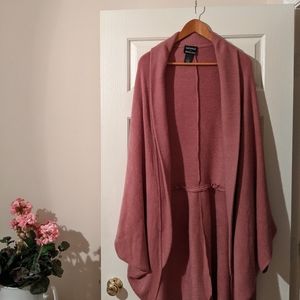 Beautiful sweater cape beautiful pink mauve